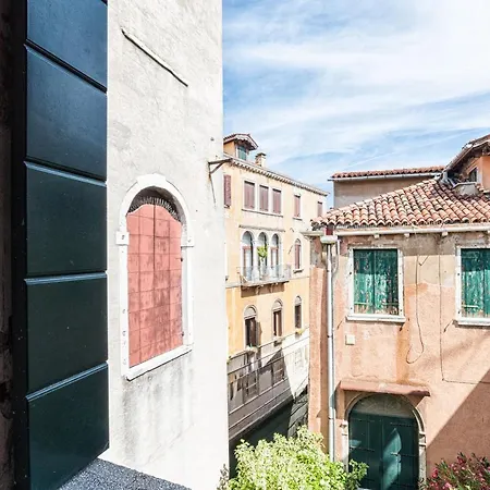 Casanova Fenice - Canal View Apartmán *